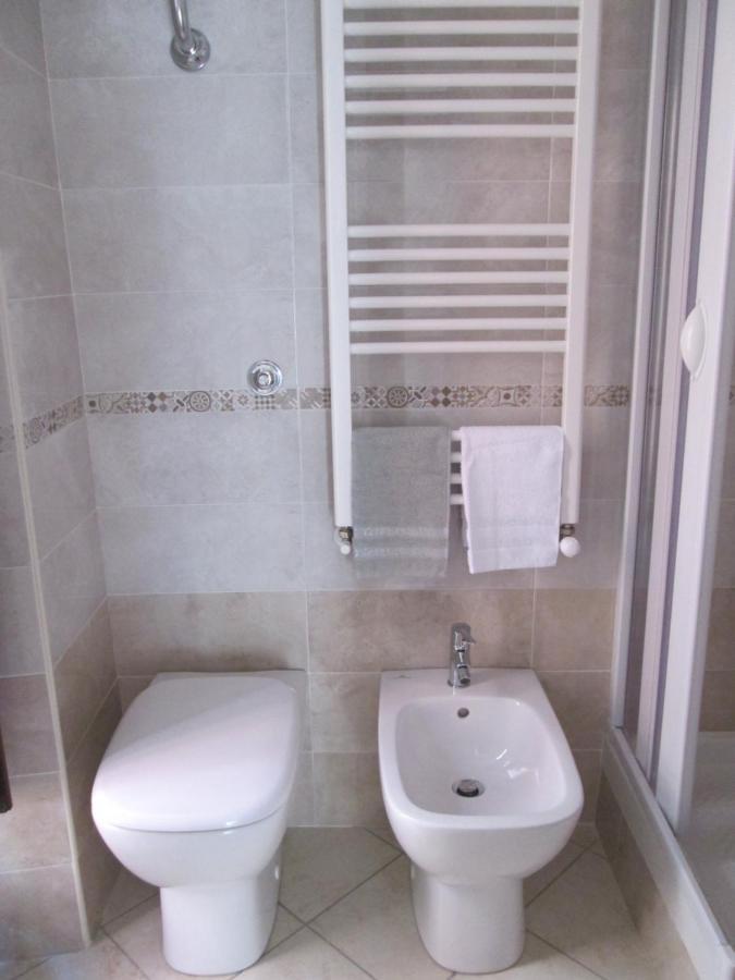 ל'אקווילה B&B Regina Margherita מראה חיצוני תמונה