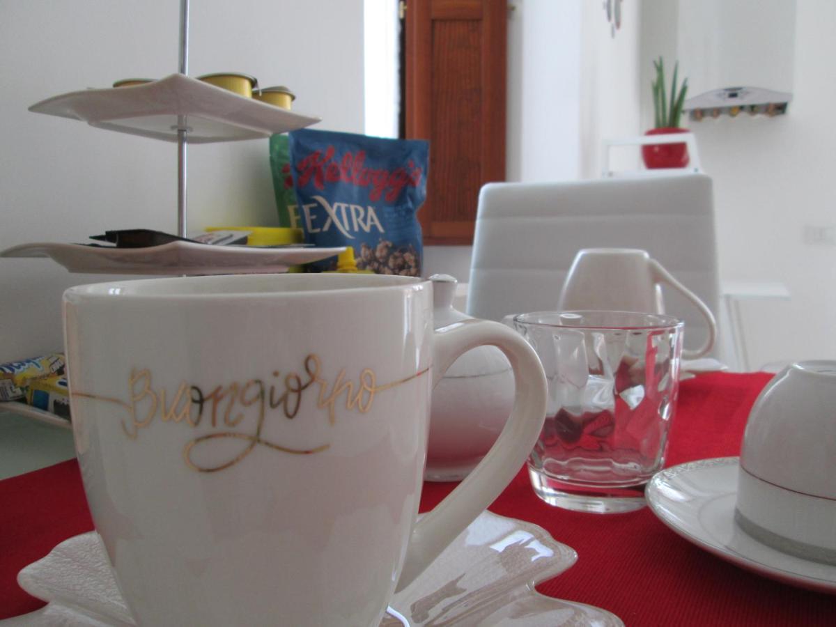 ל'אקווילה B&B Regina Margherita מראה חיצוני תמונה