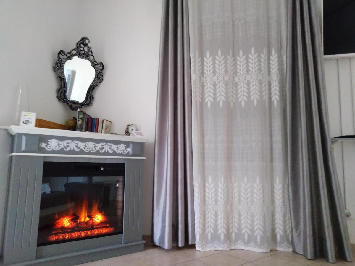 ל'אקווילה B&B Regina Margherita מראה חיצוני תמונה